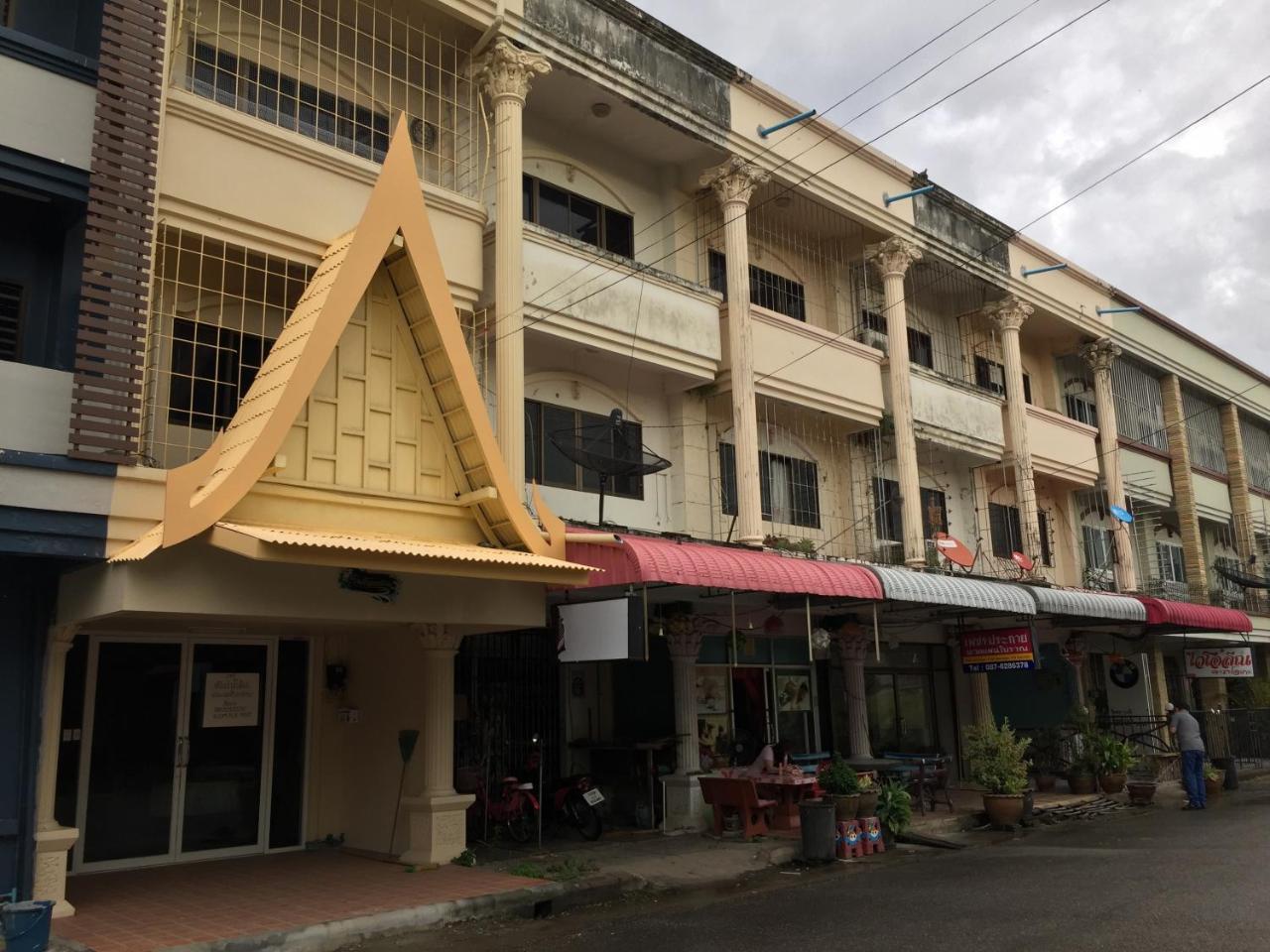กันตวรรณ เฮาท์ Hostel Krabi ภายนอก รูปภาพ