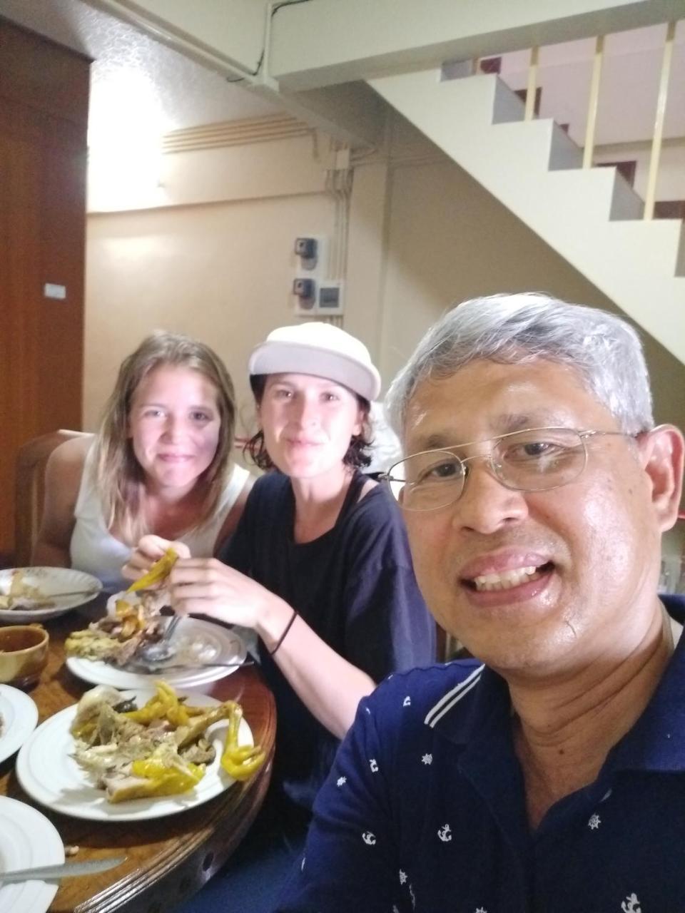 กันตวรรณ เฮาท์ Hostel Krabi ภายนอก รูปภาพ