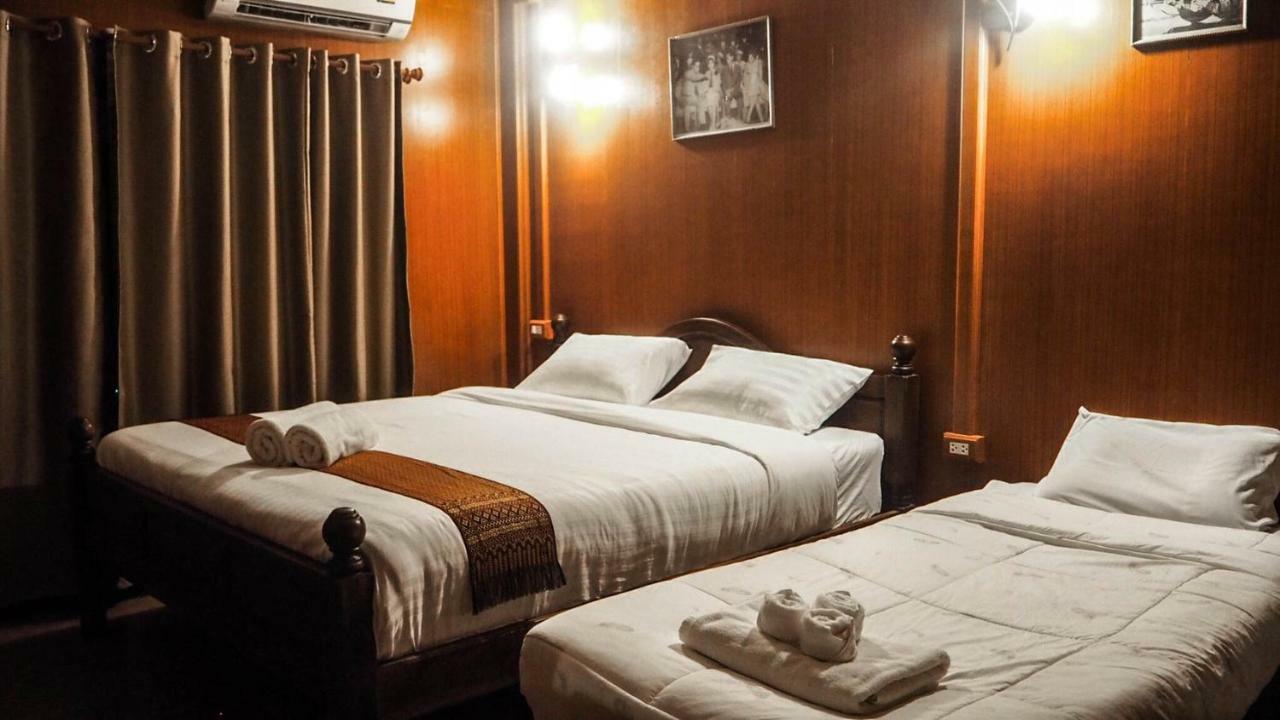 กันตวรรณ เฮาท์ Hostel Krabi ภายนอก รูปภาพ