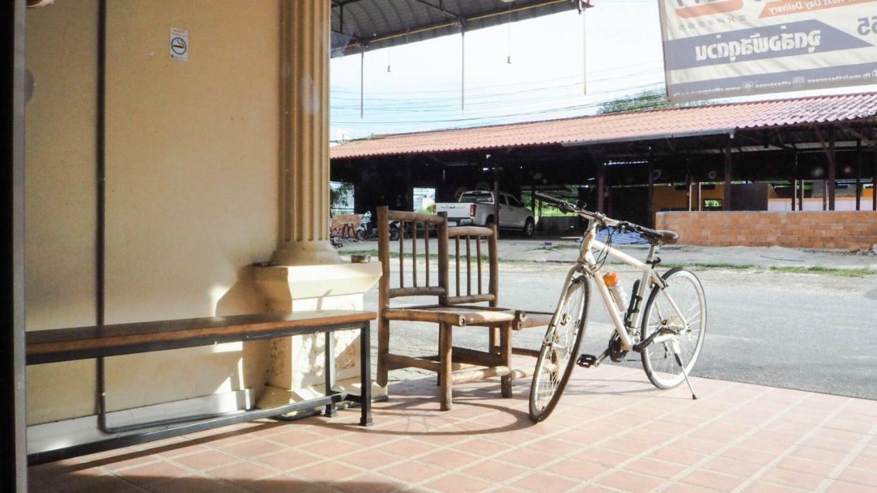 กันตวรรณ เฮาท์ Hostel Krabi ภายนอก รูปภาพ